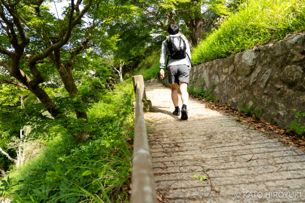 cleave20を実際に登山で使用しているシーン